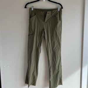 Patagonia Size 0 Fatigue Green Quandary Hiking Convertible Roll Up Hiking Pants